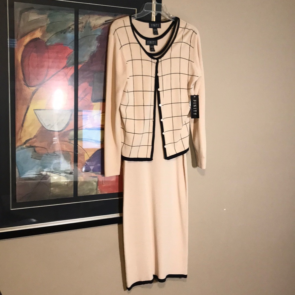 NWT. Tan & Black midi-to-maxi dress & sweater